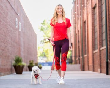 Along with your personal journey toward living your best life, here are 10 habits you can adopt to promote health and happiness for Fido!